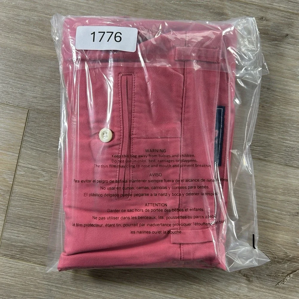 Vineyard Vines Men's Size 40 Coral Pink Breaker 9